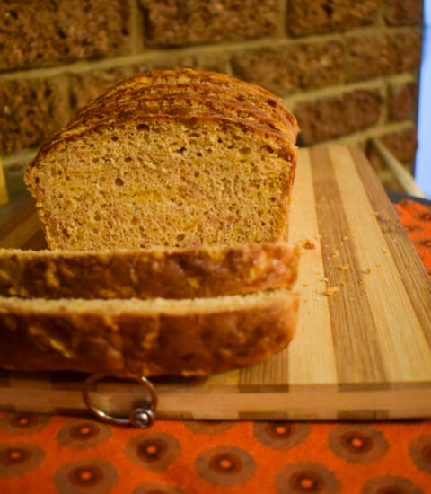 gallery illustrates sliced baked bread at Claassens Safaris